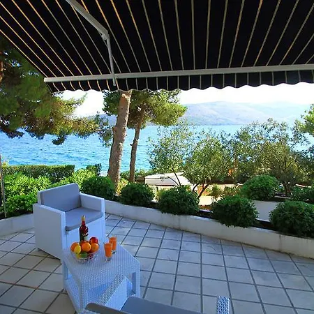 Mare Villa